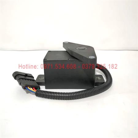 Chân ga có điều khiển từ xa Dongfeng 1108010-37G63